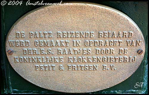 De Paltz reizende beiaard werd gemaakt in opdracht van dhr F S raatjes door de koninklijke klokkengieterij Petit & Fritsen b.v.