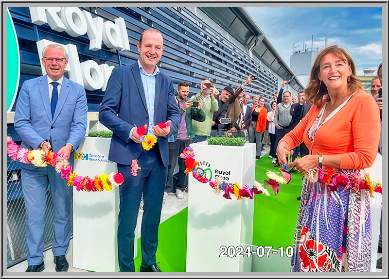 De voetgangersbrug Royal FloraHolland is geopend